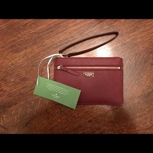 Kate spade wristlet NWT